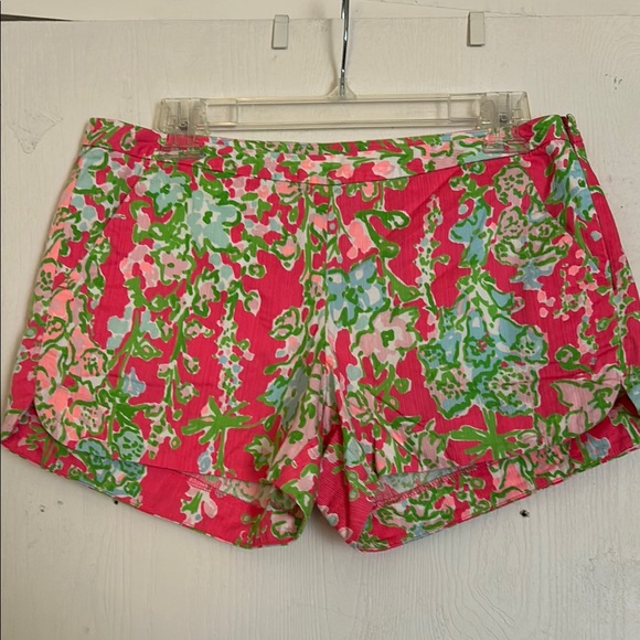 Lilly Pulitzer Pants - Lilly Pulitzer Pink and Green Floral Athletic Shorts